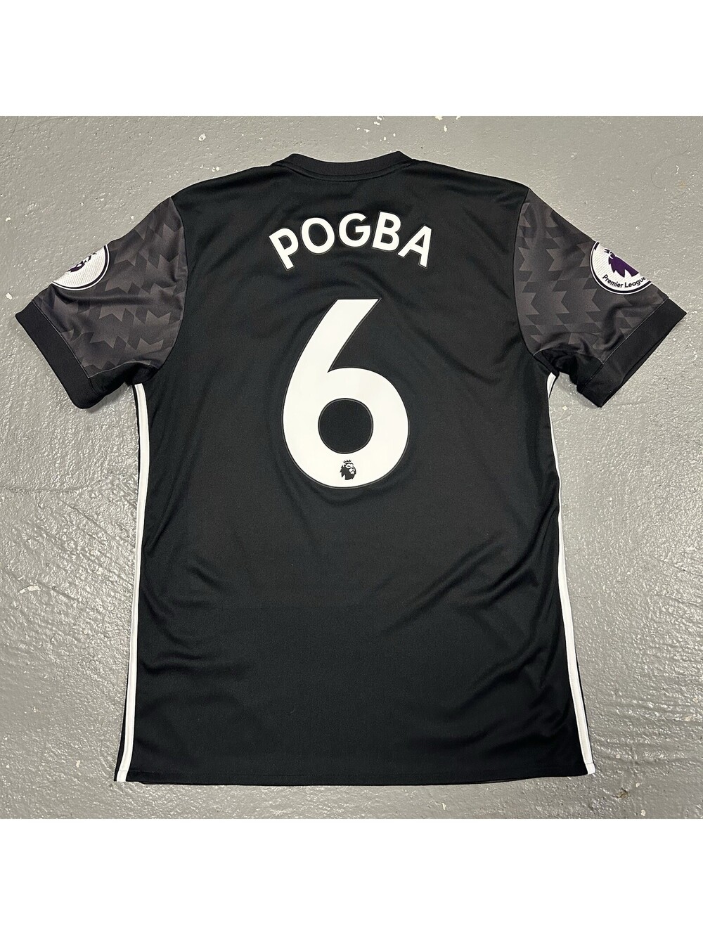 AUTHENTIC Adidas Manchester United Away 17/18 Black Jersey POGBA #6 Size M
